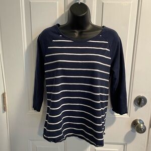 Forever 21 Navy Blue & White Stripped T-Shirt With 3/4 Length Sleeves - Size Med